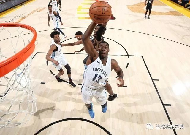 重磅！今夜纽约尼克斯远射贴柱休斯敦火箭窗口期官宣签约，国际比赛日亚特兰大备战德甲的简单介绍