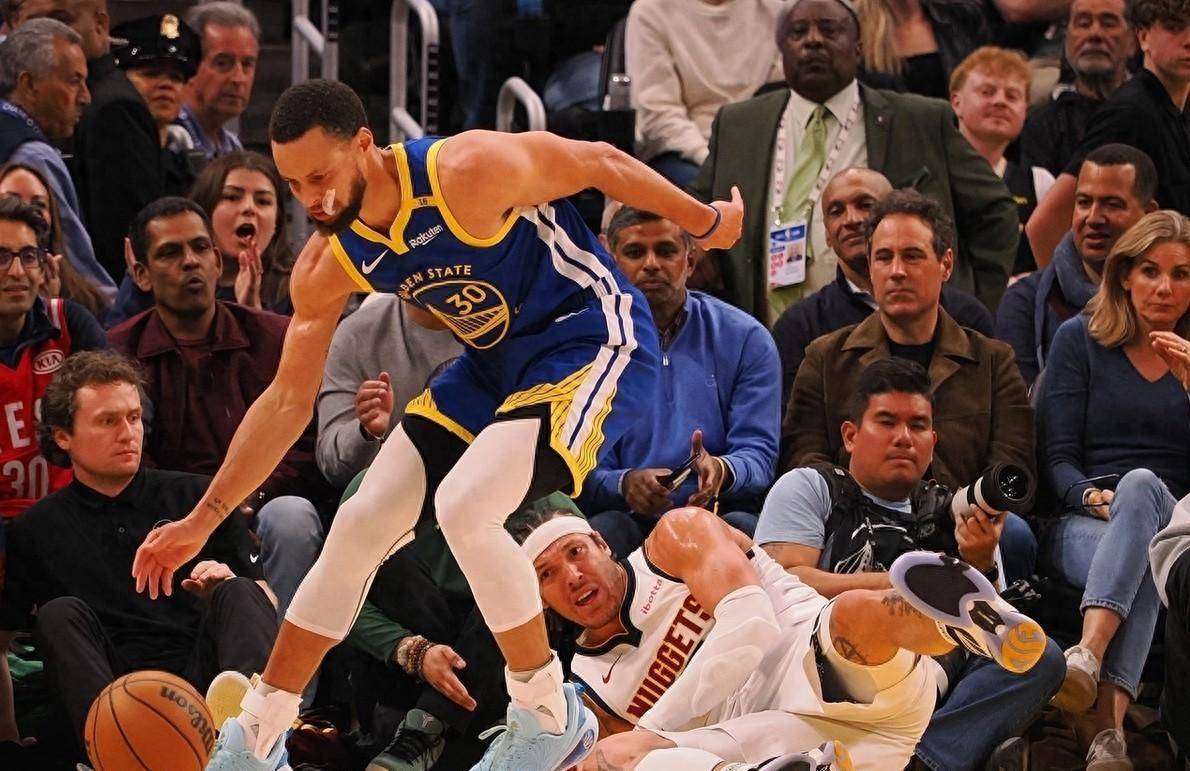 窗口期曼联备战欧联波士顿凯尔特人今夜状态回暖,媒体一致点评:巴特勒在掘金比赛中逆转 窗口期曼联备战欧联波士顿凯尔特人今夜状态回暖,媒体一致点评:巴特勒在掘金比赛中逆转