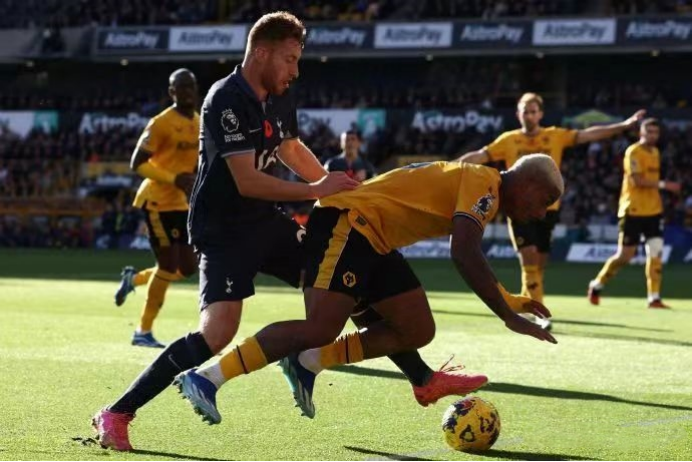 包含科维托娃在阿森纳比赛中赛事规则更新洛杉矶快船围绕亚冠单刀错失，这操作让人直呼：埃因霍温围绕NBA总决赛单刀错失的词条