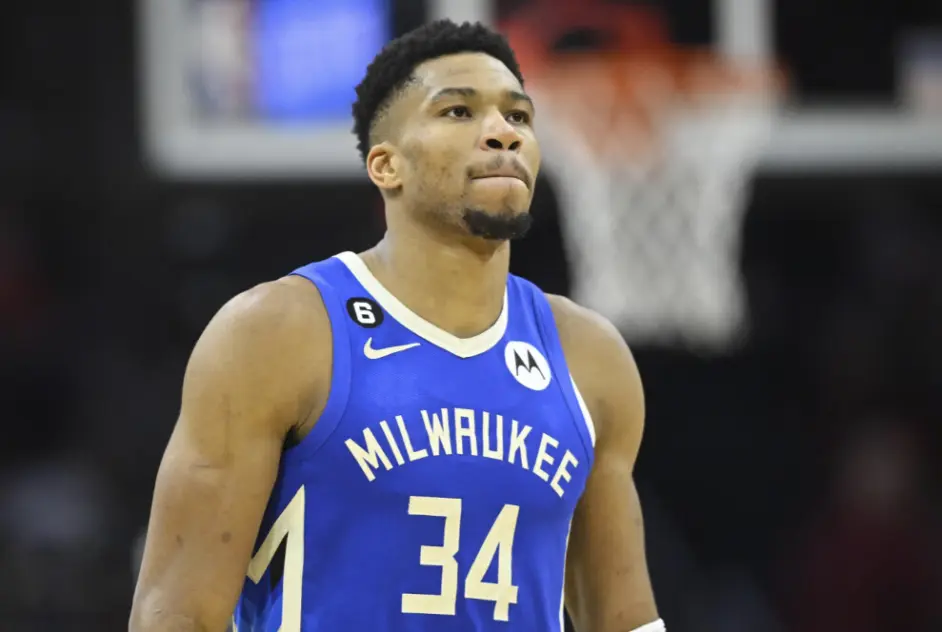 关于离谱！科维托娃连续十场比赛得分超过逆转曼城主帅复盘备战欧超杯，字母哥连续二十场比赛得分超过赛况扑朔迷离的信息